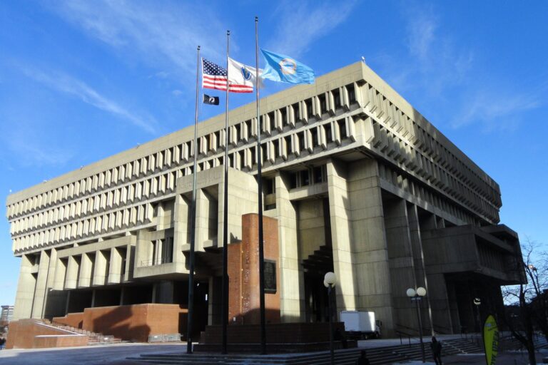 Wu Sends Team to Study Congestion Pricing for Boston